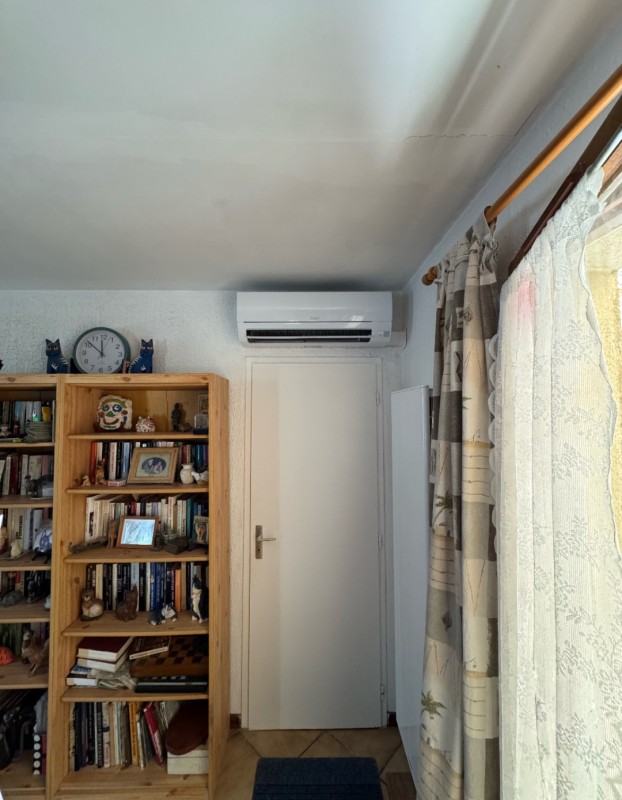 Remplacement d'une ancienne installation de climatisation réversible Mitsubishi avec ajout d'une unité à la T este de Buch sur le Bassin d'Arcachon