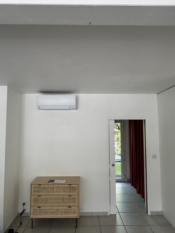 split mitsubishi salon 2 la teste de buch