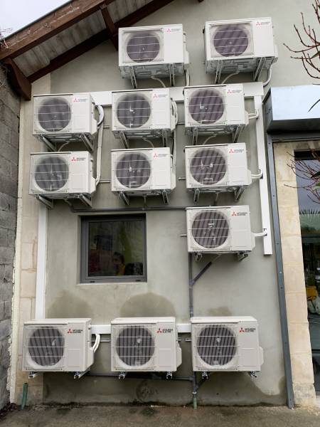 groupes extérieurs équerres monosplits Mitsubishi Electric