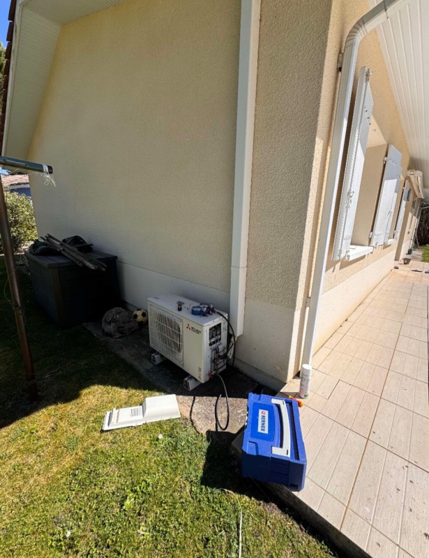 Qui appeler pour l’entretien de votre pompe à chaleur air/air : chauffagiste certifié Climeco33 pour maintenance, dépannage et performance optimale sur le Bassin d’Arcachon