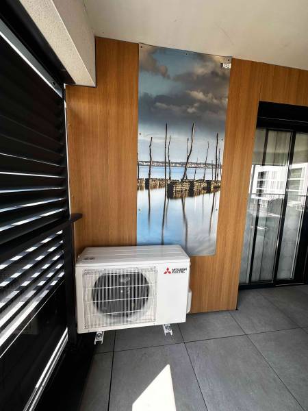 groupe extérieur mitsubishi la teste de Buch design