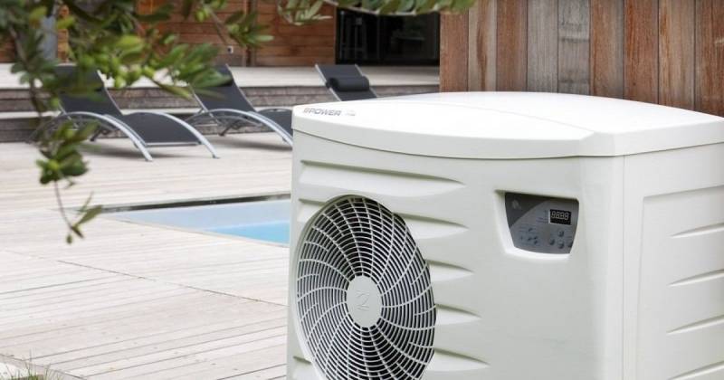 Mise en place pompe à chaleur de piscine sur le bassin d'arcachon